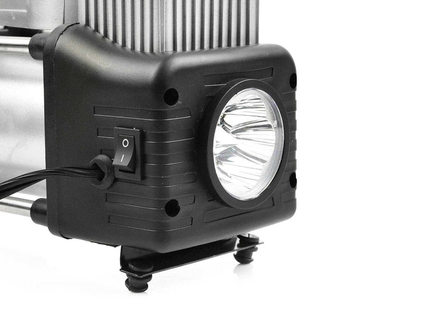 Автомобилен компресор 12V 250W с фенер, GEKO