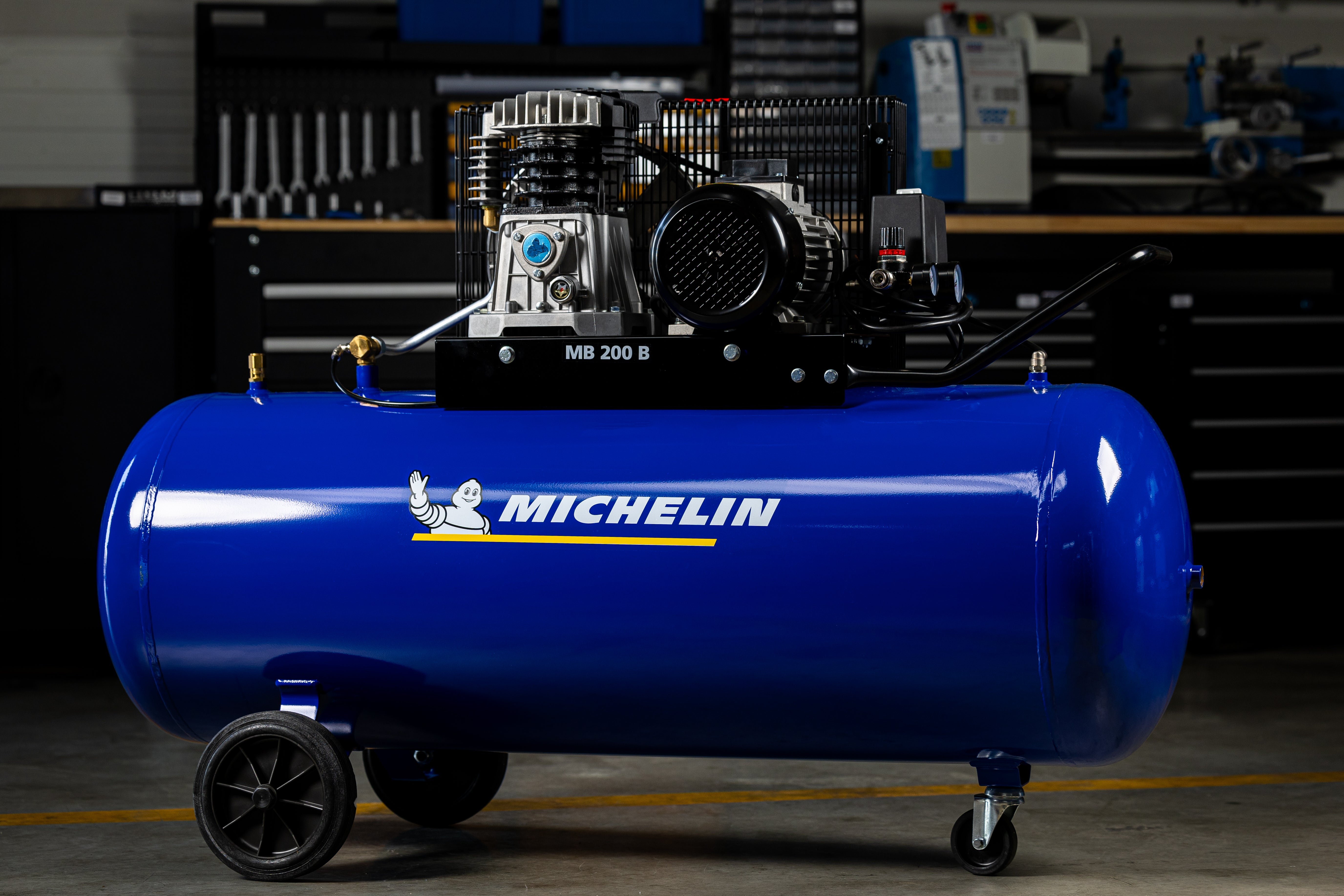 Въздушен компресор Michelin 200l 3СР 230V